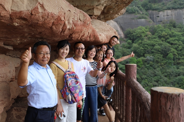 a91b16131d2c4c7095cf21d6ac7b3f9f.jpg IMG_7762.JPG