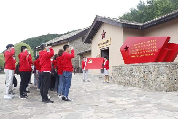 3b412128b95e4a7d8b62dba9a113755d.jpg _MG_7691_副本.jpg