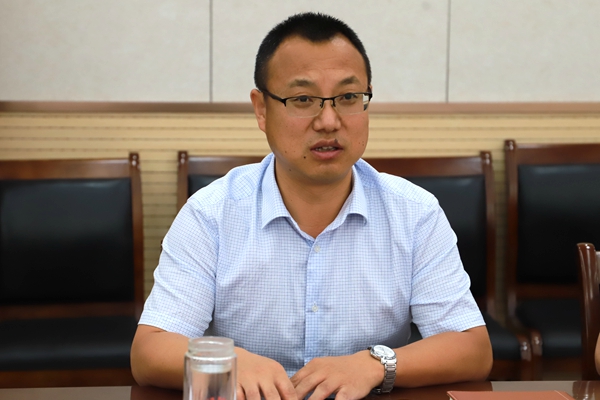 4da41dec0c064aaa931e68325d8543ff.jpg IMG_9557.JPG