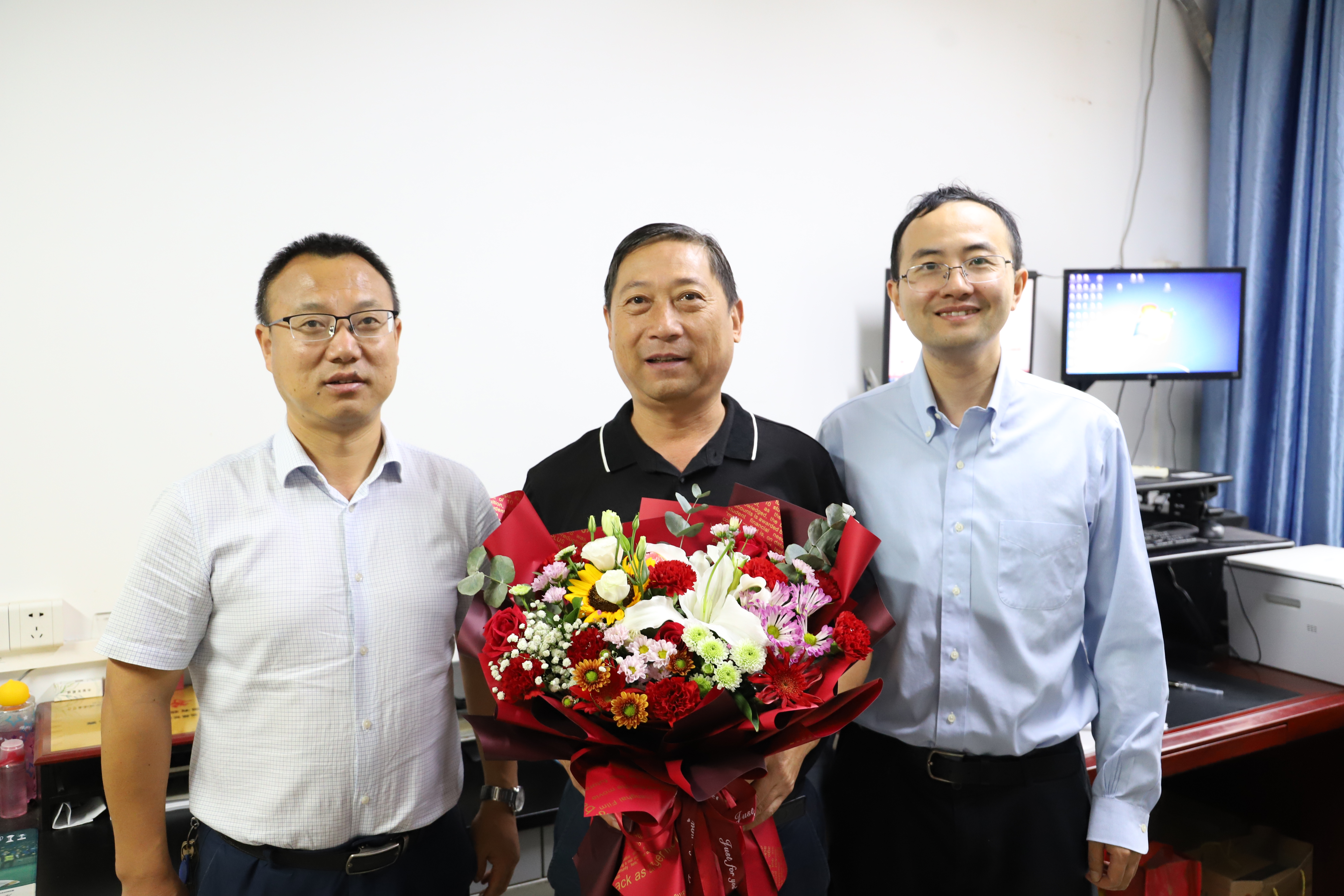 3e6971cd69374e978fa14631c79ae68a.jpg 3e6971cd69374e978fa14631c79ae68a.jpg