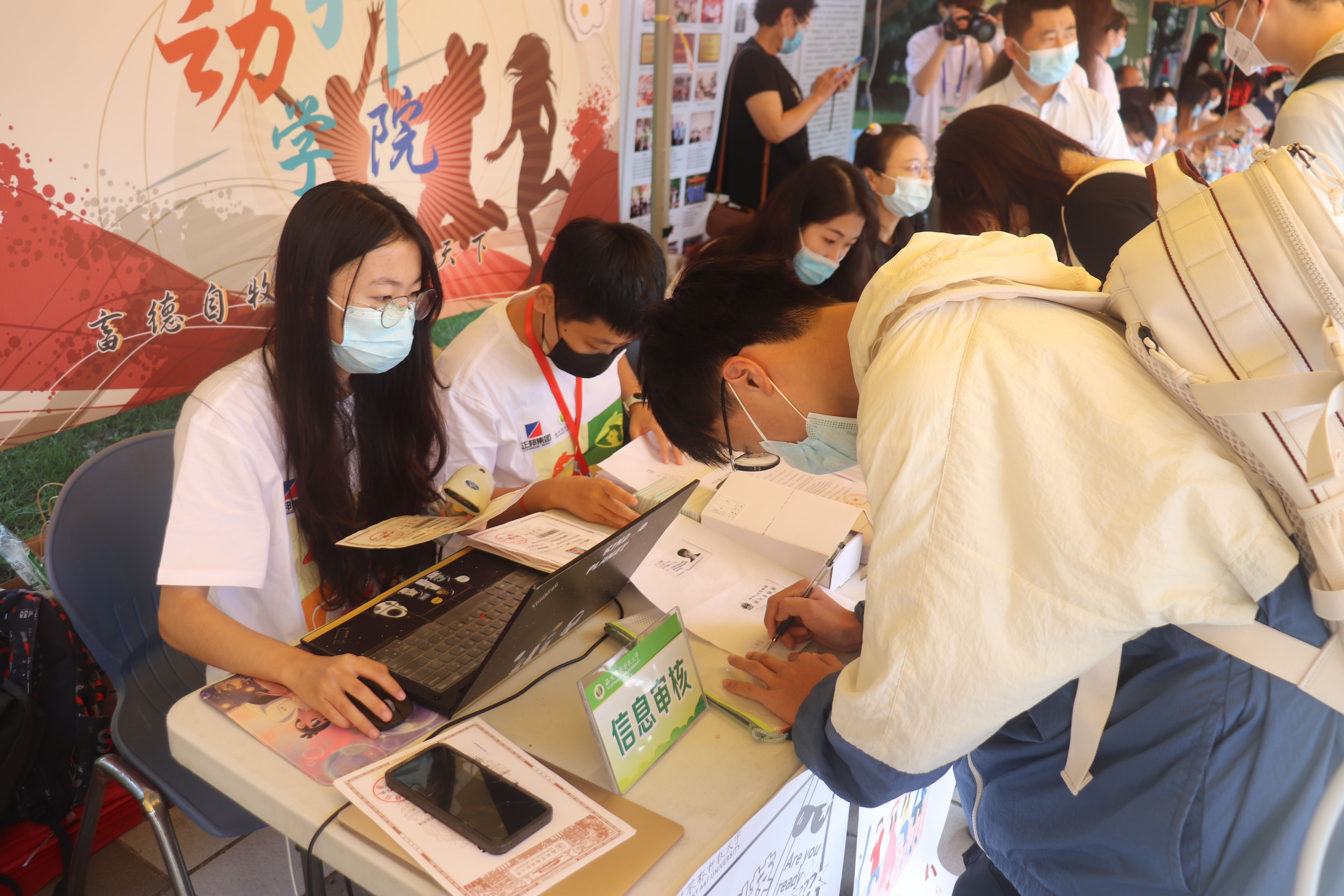 bb491dd178cc42df80fd62a6222273bc.jpg bb491dd178cc42df80fd62a6222273bc.jpg